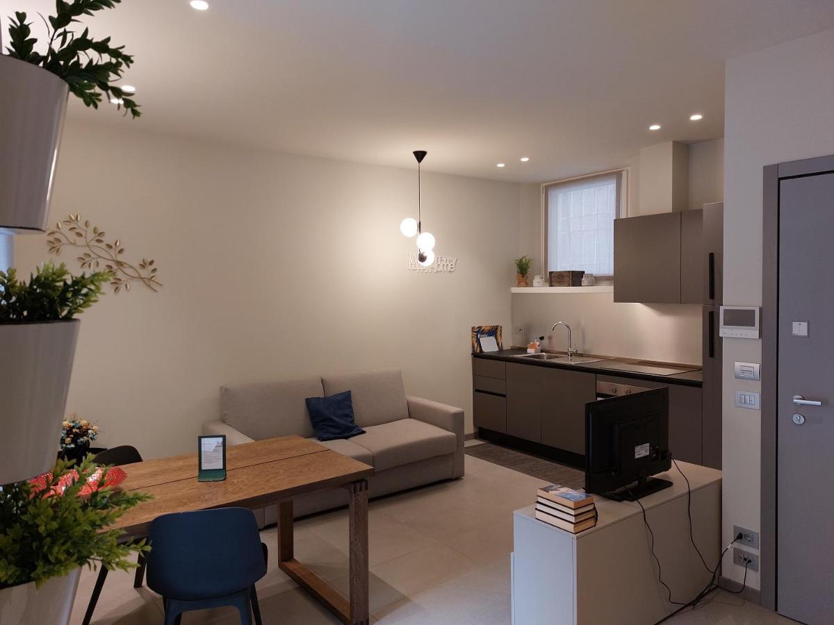 The 6 Apartments Rimini Extérieur photo